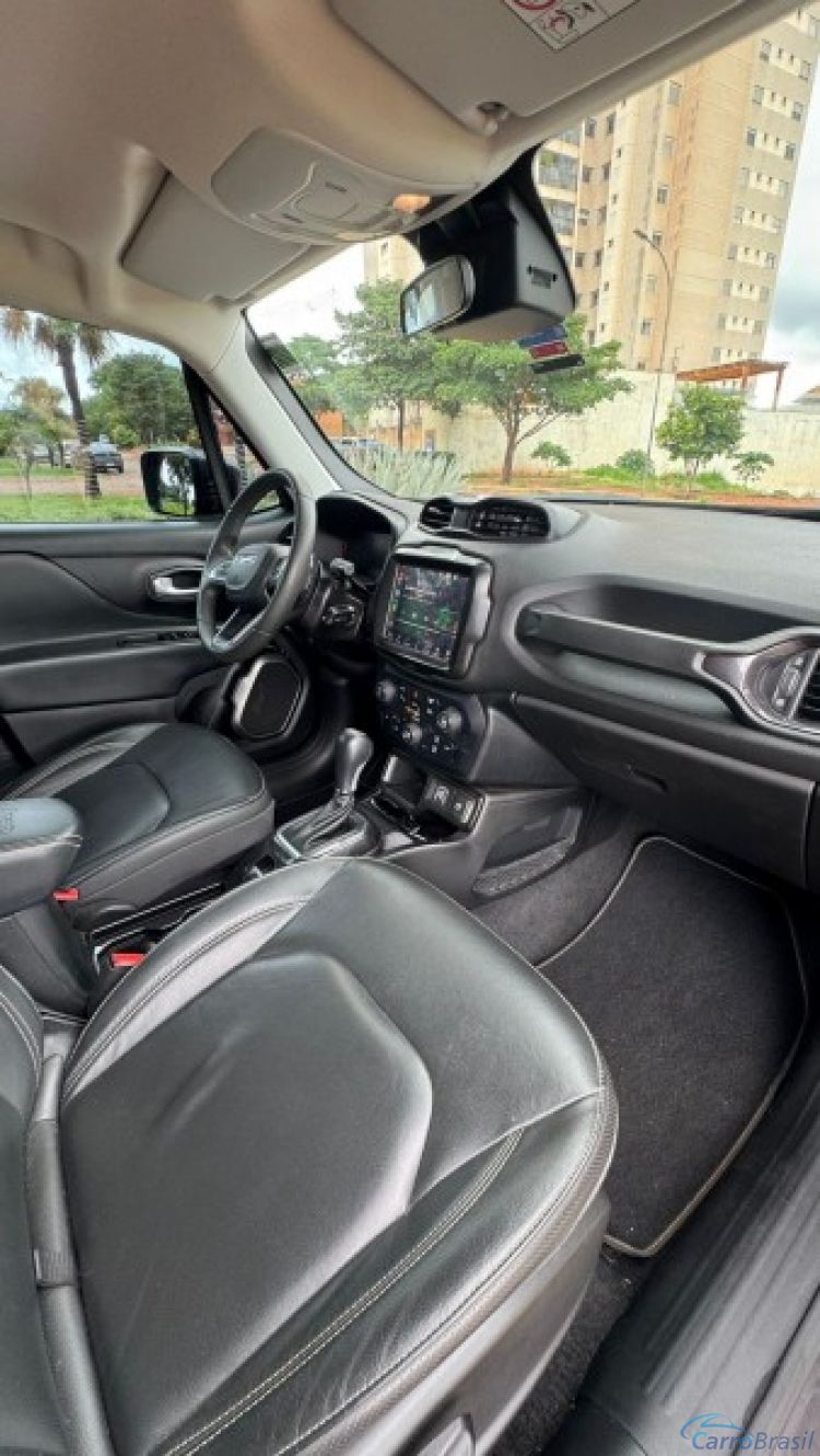 Veicar Multimarcas | Renegade T270 23/23 - foto 9