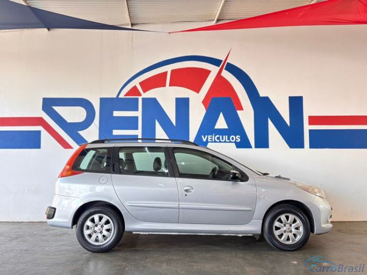 Renan Veículos | 207 SW XR Sport 1.4 8V 4P. 11/11 - foto 9