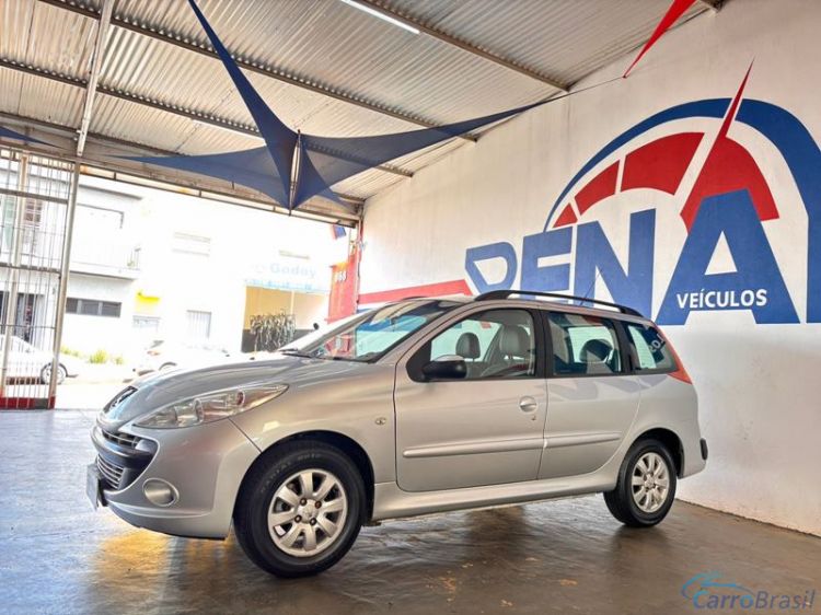 Renan Veículos | 207 SW XR Sport 1.4 8V 4P. 11/11 - foto 7