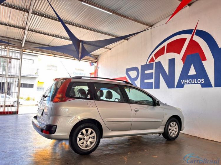 Renan Veículos | 207 SW XR Sport 1.4 8V 4P. 11/11 - foto 10