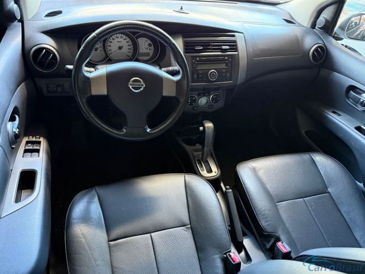 Unna Veículos | Grand Livina 7 Lugares 4P. 13/13 - foto 3