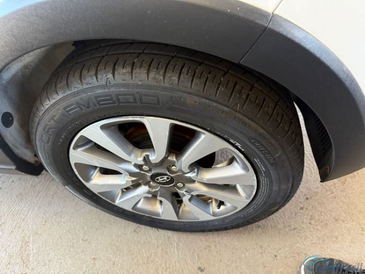 FastMotors | HB 20 X 1.6 Aut. 4P. 17/17 - foto 6