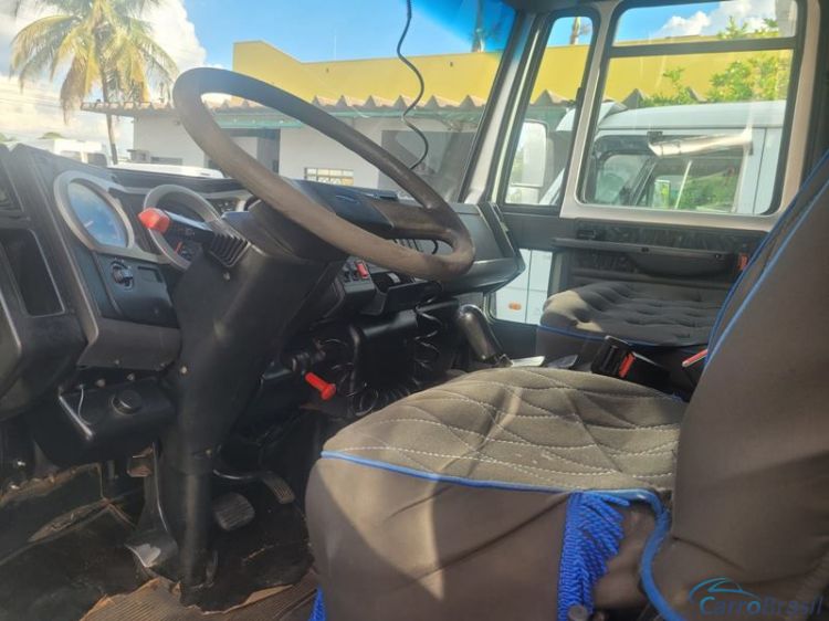 Baucar Veiculos | Cargo 815 2P. 12/12 - foto 3