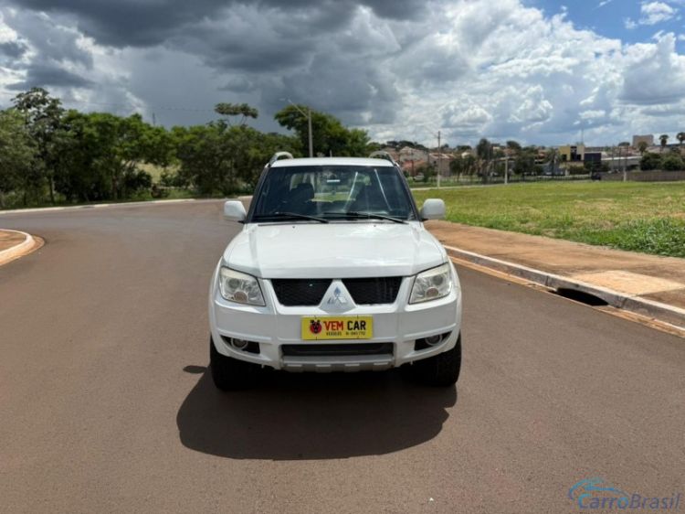 Vem Car Veículos | Pajero TR4 FLEX 4X4 AUTOMATICO 12/12 - foto 2