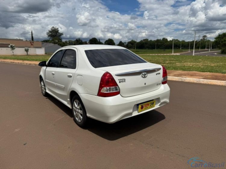 Vem Car Veículos | Etios Sedan SEDAN XLS AUTOMATICO 18/18 - foto 8