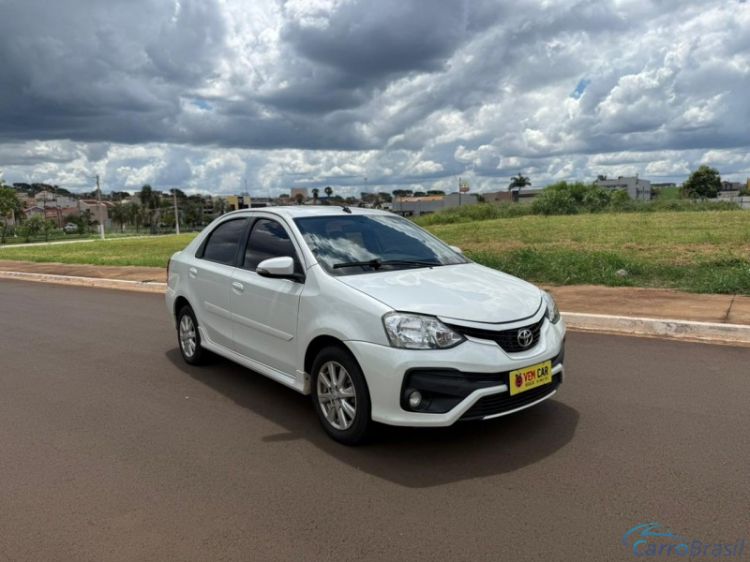 Vem Car Veículos | Etios Sedan SEDAN XLS AUTOMATICO 18/18 - foto 3