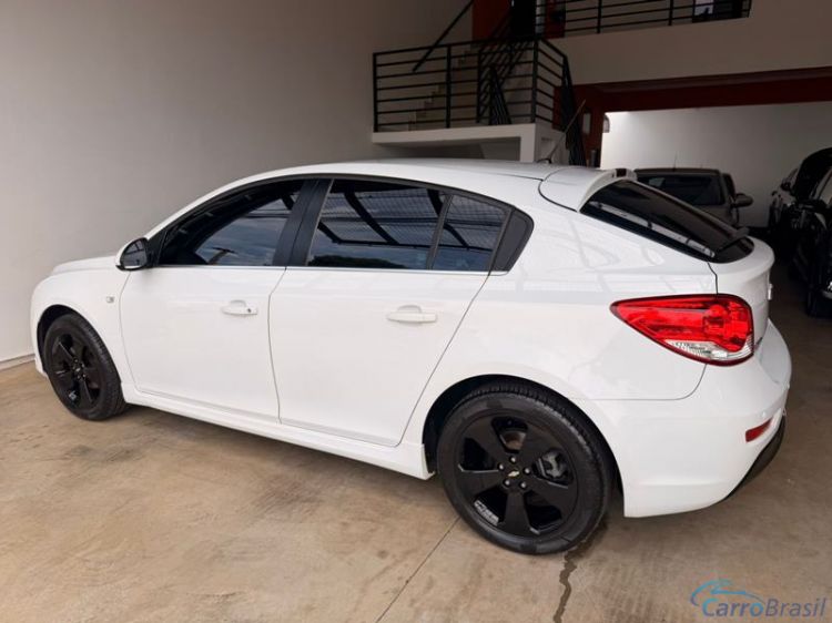 Alexandre Automoveis | Cruze LT 1.8 Aut. 4P. 13/13 - foto 2