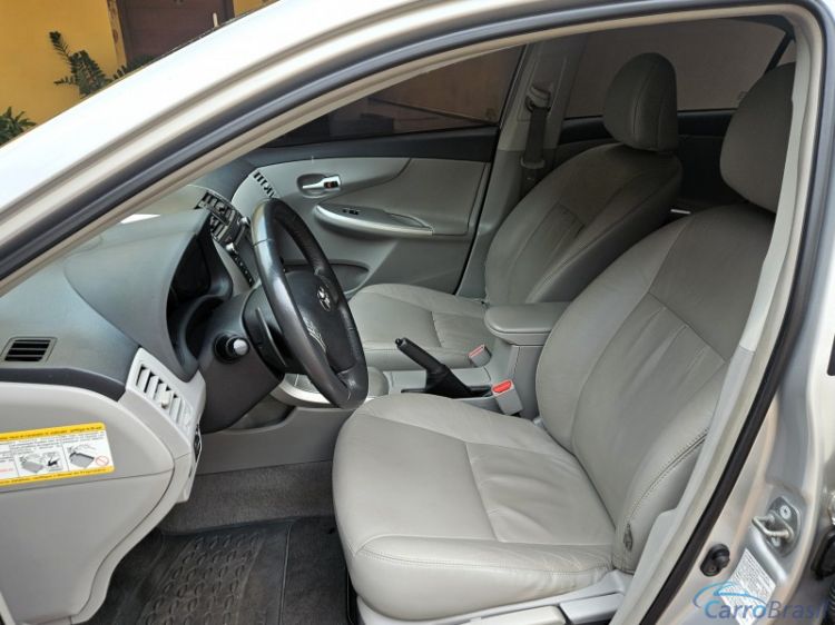 RA Intermediacoes | Corolla XEi 2.0 AUTOMÁTICO 13/14 - foto 5