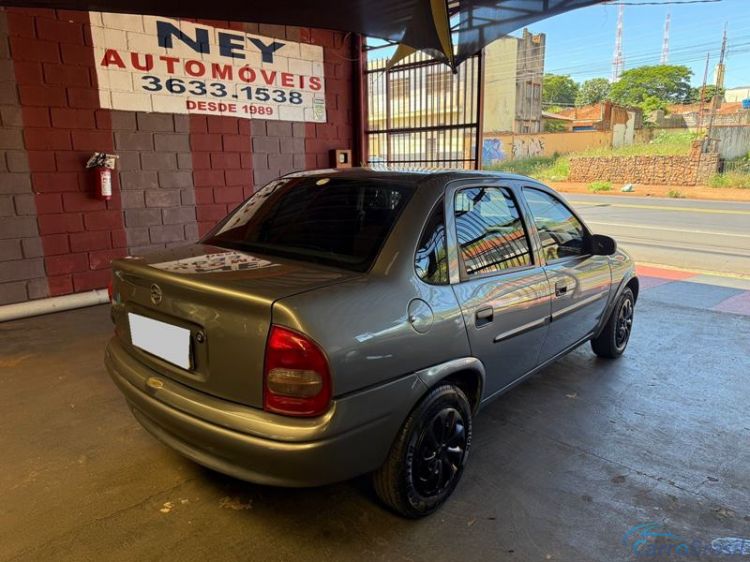 Ney Automóveis | Corsa Sedan 1.0 4P. 05/05 - foto 10