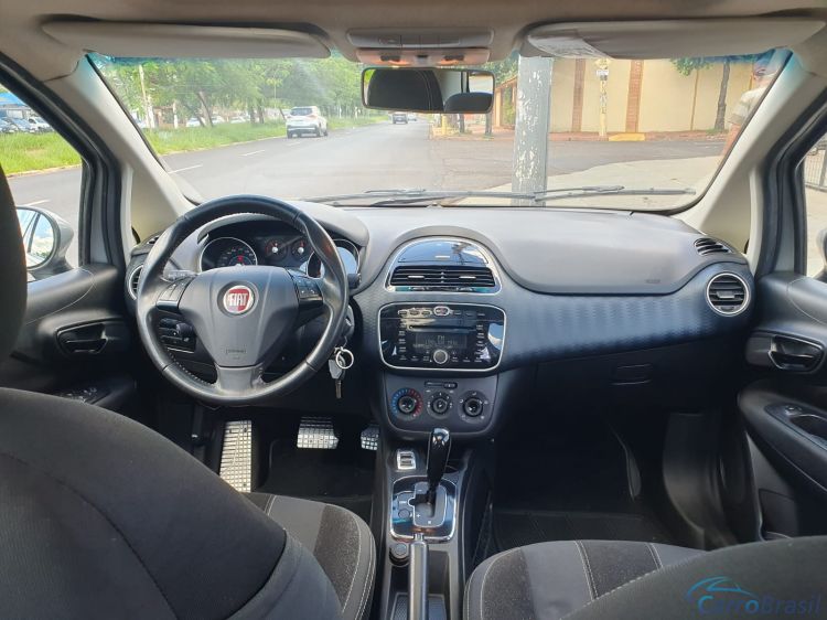 Classe A Veículos | Punto Sporting 1.8 Teto Solar 14/14 - foto 8