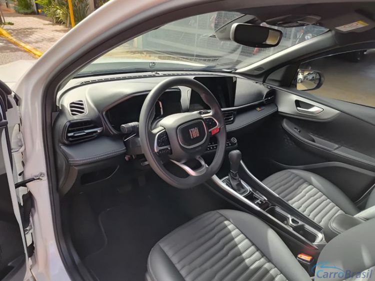 Tonin Automóveis | Fastback Limited T270 Aut. 4P. 24/25 - foto 8