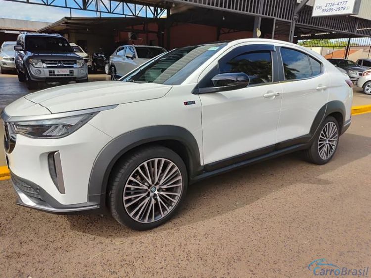 Tonin Automóveis | Fastback Limited T270 Aut. 4P. 24/25 - foto 1