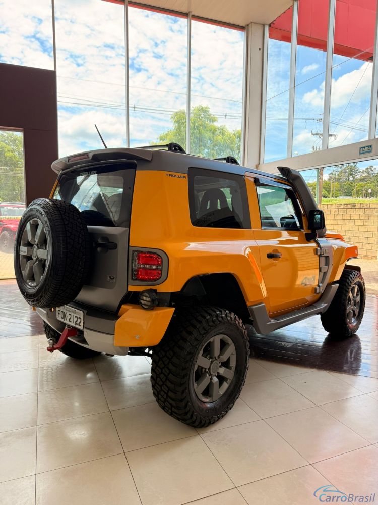 Trilha Vip Seminovos | T4 TROLLER T4 3.2 TURBO DIESEL INTERCOOLER MANUAL 2015 15/15 - foto 4