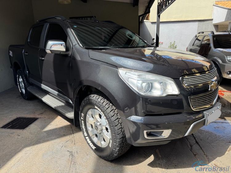 Avenida Veículos | S-10 LTZ 14/14 - foto 7