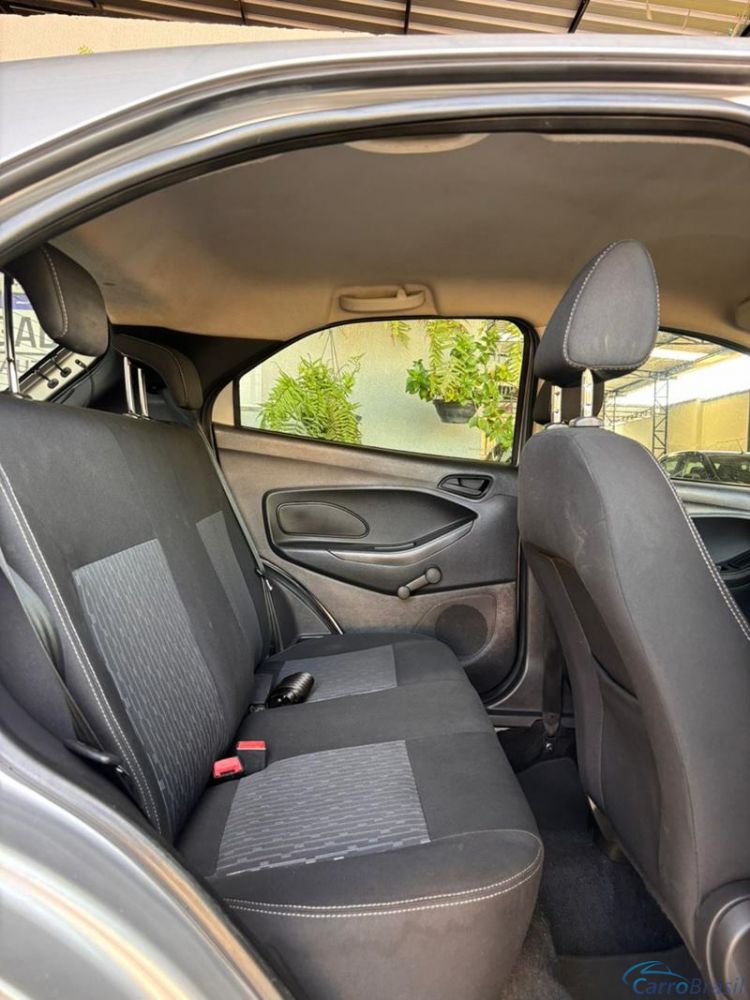 Gabaldo Veículos | Ka Hatch 1.0 4P. 15/15 - foto 5