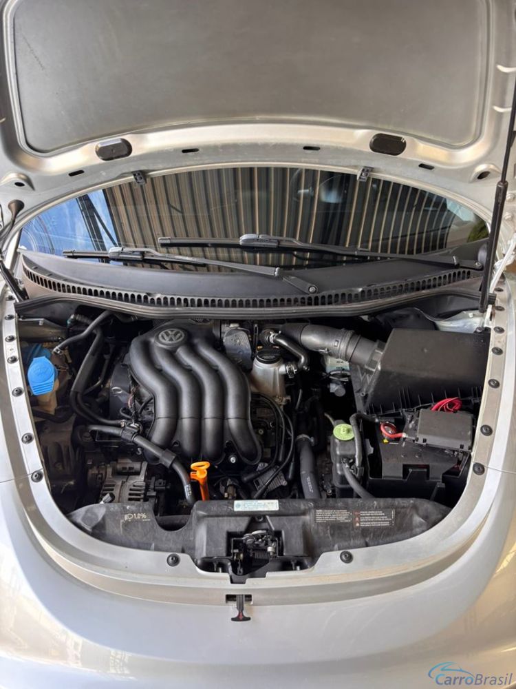 Gabaldo Veículos | New Beetle 2.0 2P. 09/09 - foto 8