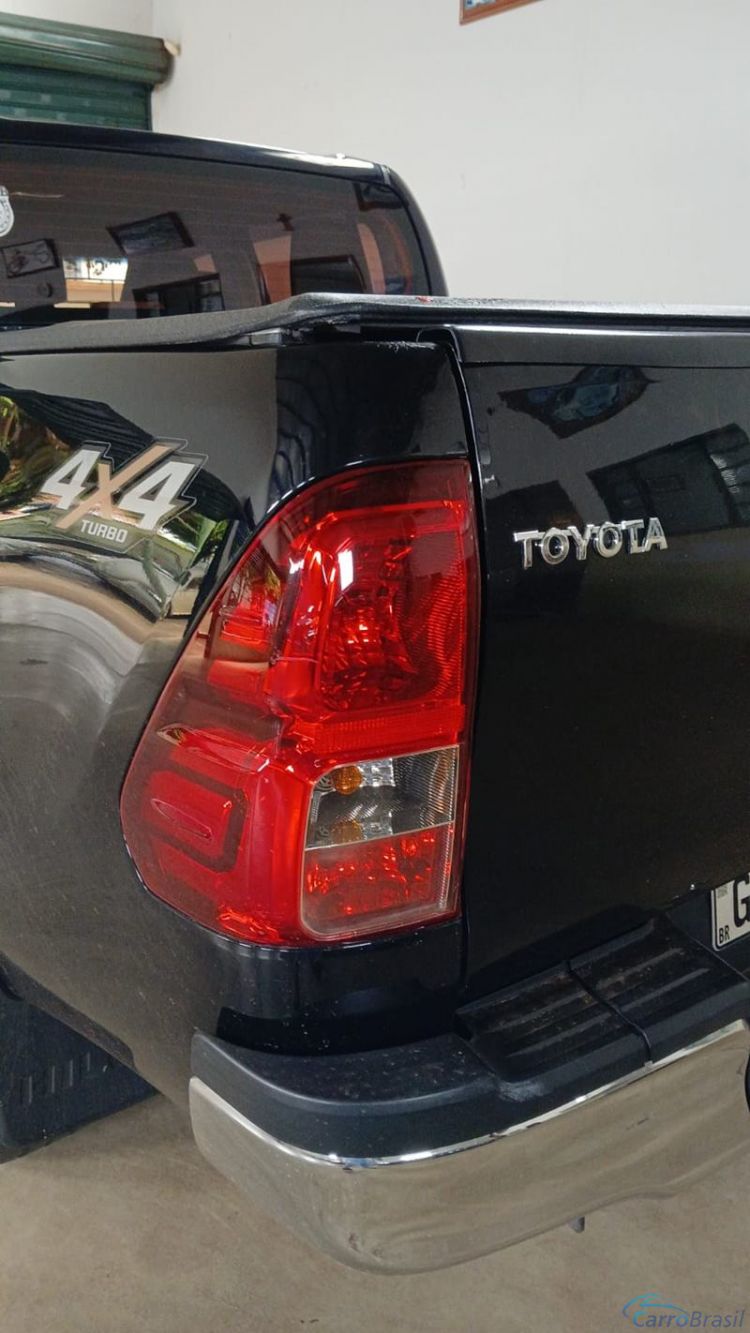 Victor Veículos | Hilux SRV 2.8 CD 4X4 Aut. 4P. 19/19 - foto 8