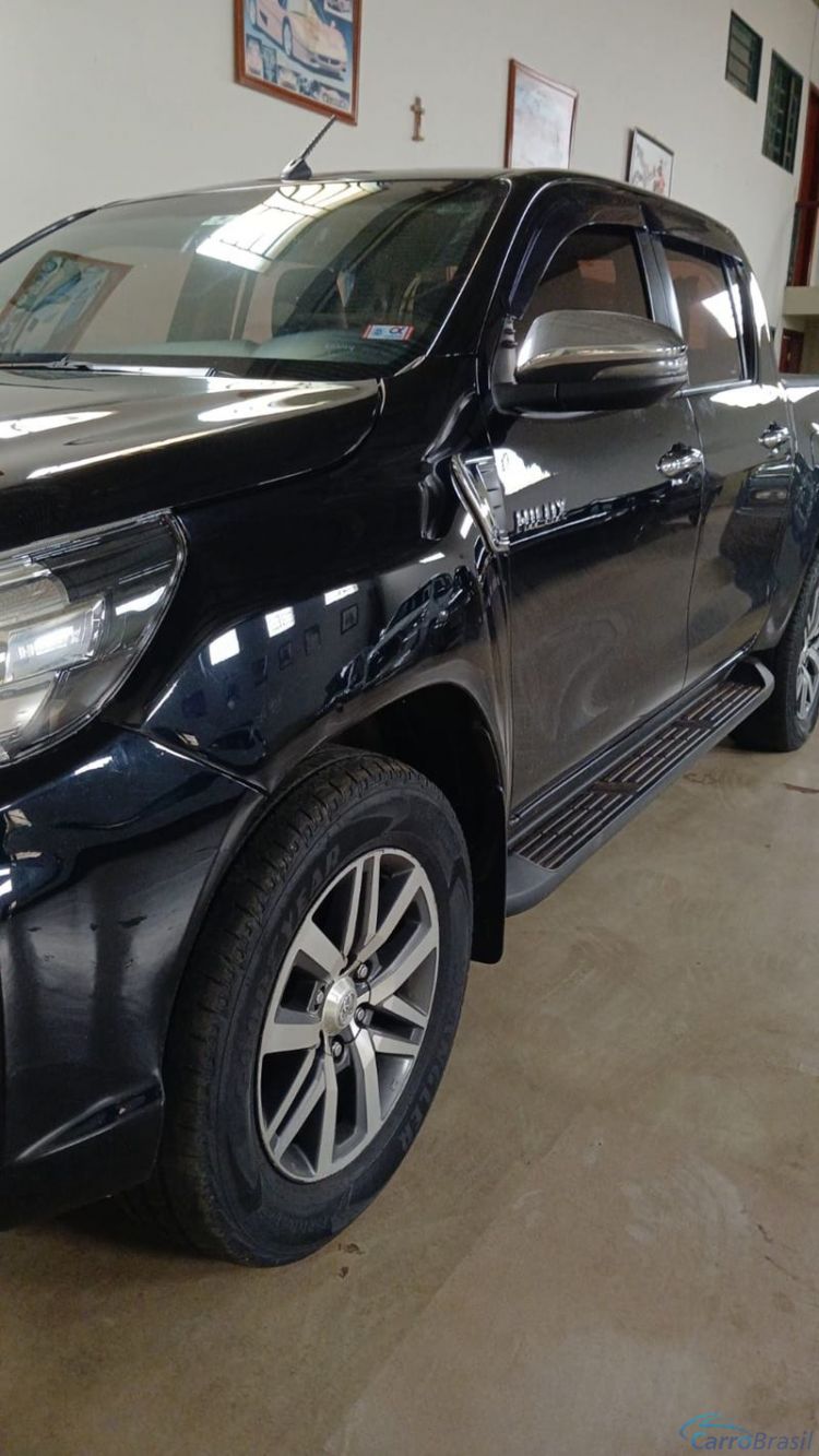Victor Veículos | Hilux SRV 2.8 CD 4X4 Aut. 4P. 19/19 - foto 1