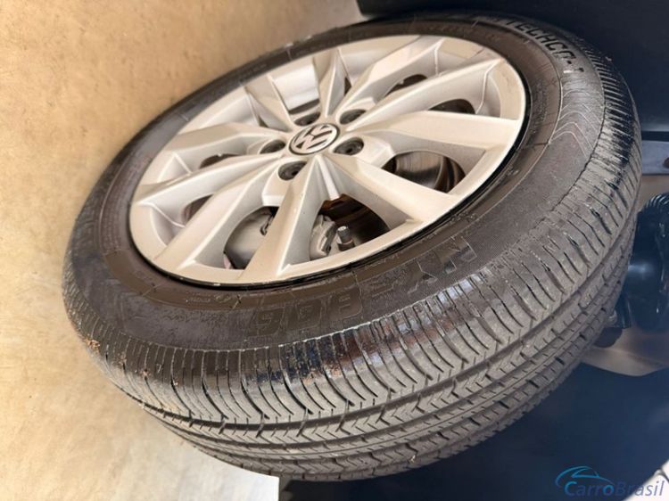 Alexandre Automoveis | Fox Comfortline 1.6 4P. 15/15 - foto 8
