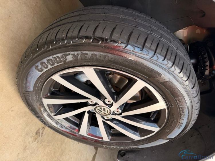 Alexandre Automoveis | Fox Plus 1.6 MI 4P. 10/10 - foto 9