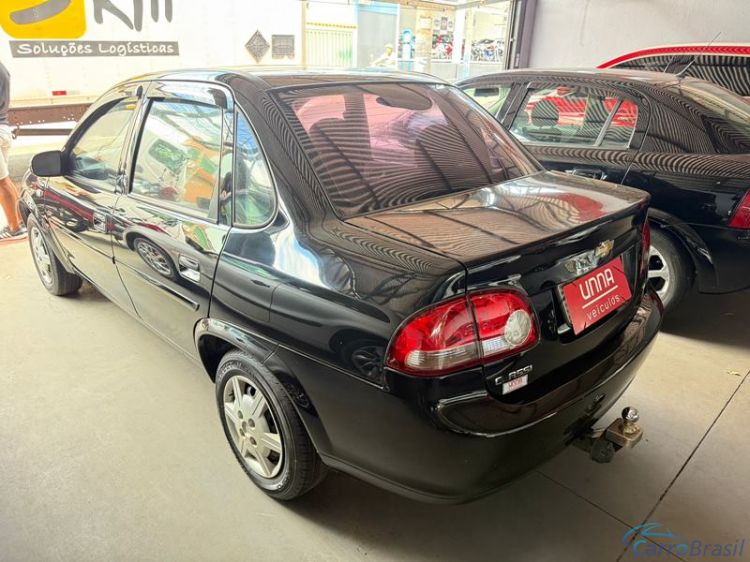 Unna Veículos | Corsa Sedan 1.0 LS 4P. 11/11 - foto 2