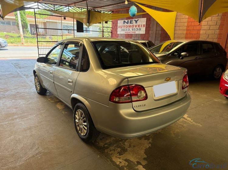 Ney Automóveis | Corsa Sedan Classic 1.0 LS 4P. 10/11 - foto 2