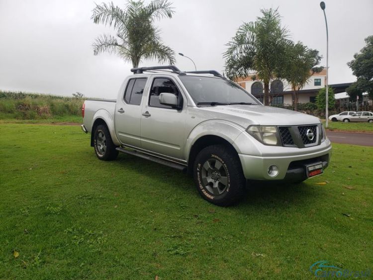 A&T Veículos RP | Frontier 4X4 4P. 13/13 - foto 8