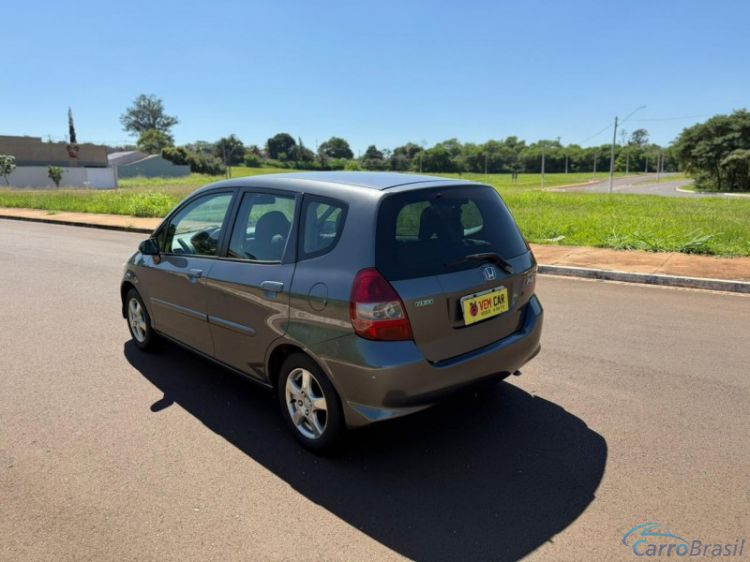 Vem Car Veículos | Fit LX 1.4 FLEX COMPLETO 08/08 - foto 6