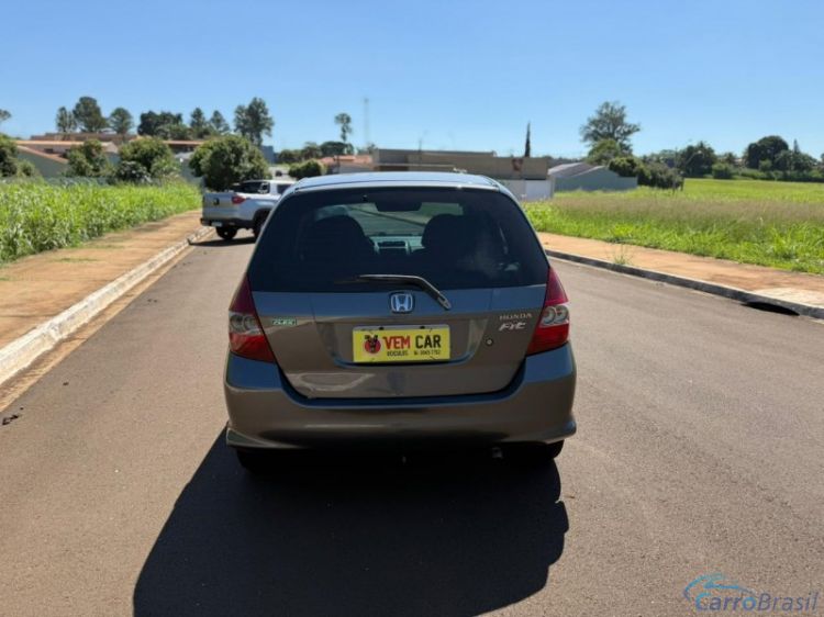 Vem Car Veículos | Fit LX 1.4 FLEX COMPLETO 08/08 - foto 5