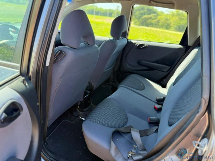 Vem Car Veículos | Fit LX 1.4 FLEX COMPLETO 08/08 - foto 9