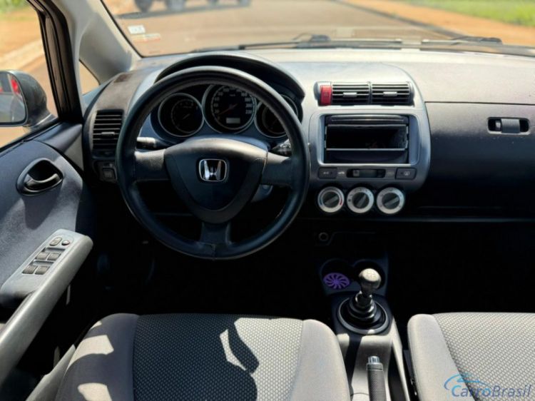 Vem Car Veículos | Fit LX 1.4 FLEX COMPLETO 08/08 - foto 8