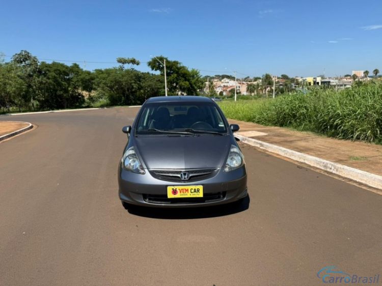 Vem Car Veículos | Fit LX 1.4 FLEX COMPLETO 08/08 - foto 2