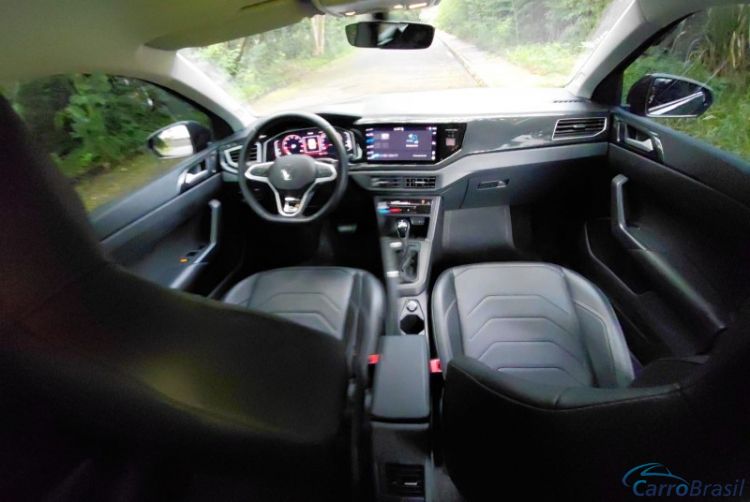 Veicar Multimarcas | Polo Hatch 1.0 TSI FLEX TURBO HIGHLINE COMPLETO COURO START STOP CÂMERA RÉ 23/23 - foto 3
