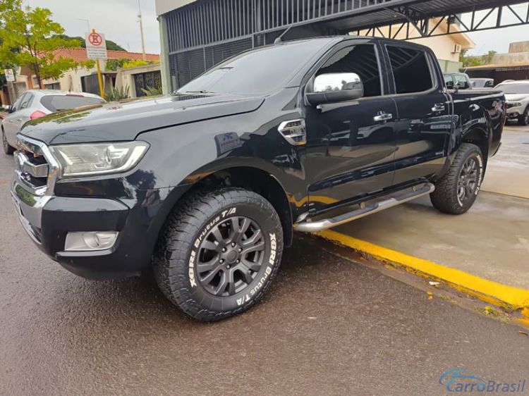 Tonin Automóveis | Ranger XLT 3.2 4X4 Aut. 4P. 17/17 - foto 9