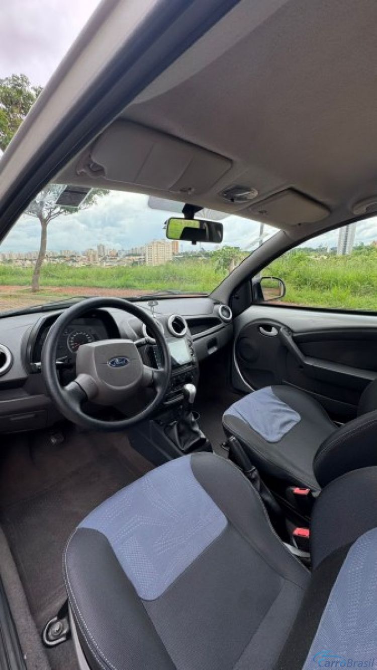 Veicar Multimarcas | Ka 1.0 I ZETEC ROCAM 13/13 - foto 4
