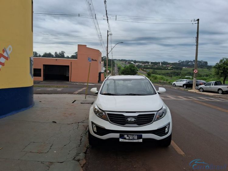 R.L. Veículos | Sportage 2.0 LX2 Aut. 4P. 13/14 - foto 1