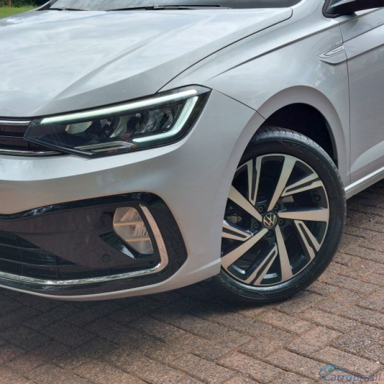 Veicar Multimarcas | Virtus HIGHLINE 1.0 FLEX 200 TURBO 24/24 - foto 4