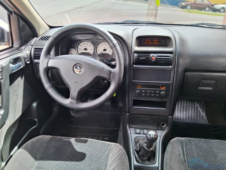 R.L. Veículos | Astra Hatch Advantage 2.0 MPFI 8V 4P. 11/11 - foto 3