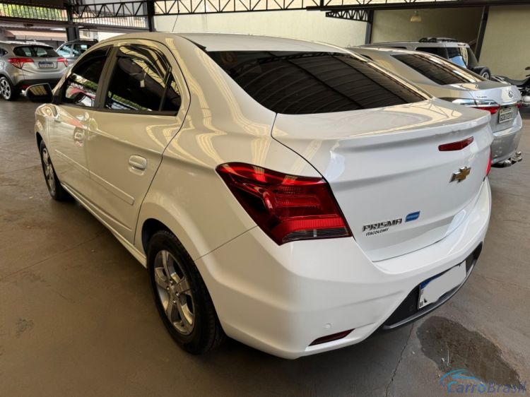 Avenida Veículos | Prisma LTZ 1.4 18/18 - foto 4