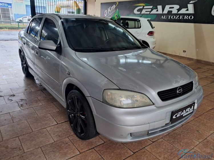 Ceará Autozero | Astra Sedan Milenium 01/01 - foto 1