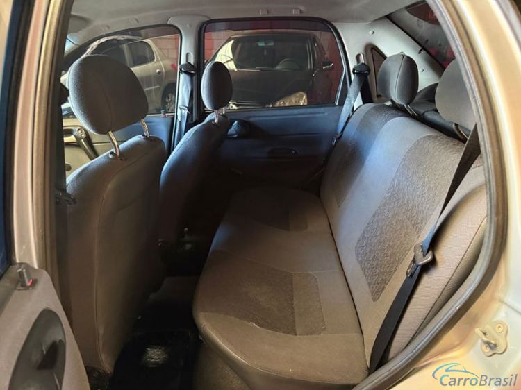 Ney Automóveis | Corsa Sedan 1.0 4P. 04/04 - foto 5