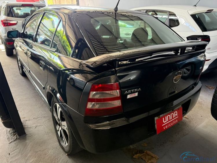 Unna Veículos | Astra Hatch Adventure 4P. 07/08 - foto 2