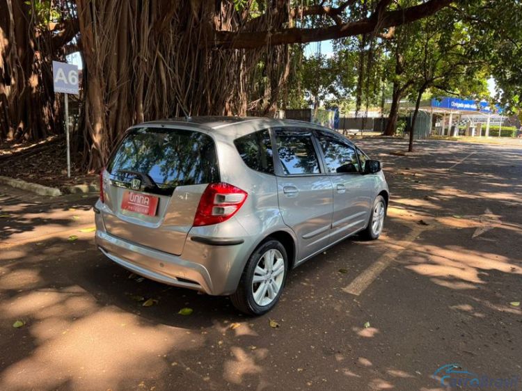 Unna Veículos | Fit 1.5 EX 4P. 14/14 - foto 9