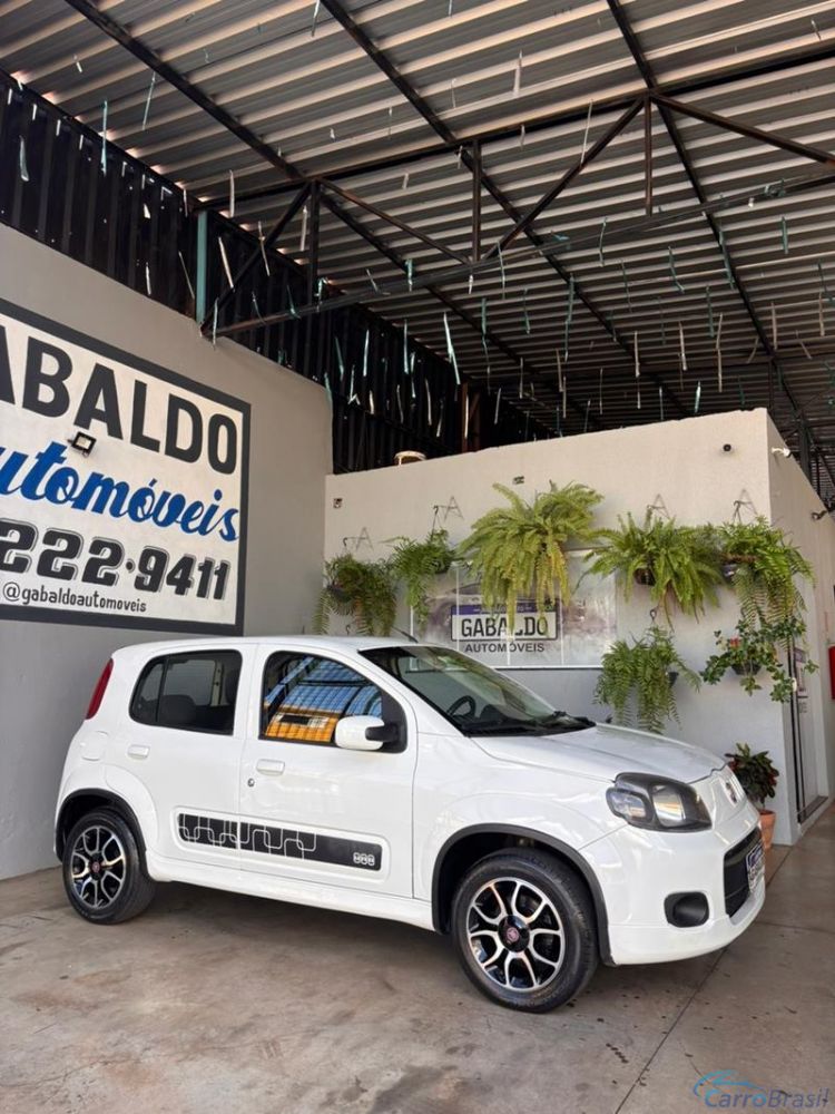 Gabaldo Veículos | Uno Sporting 1.4 4P. 13/13 - foto 7