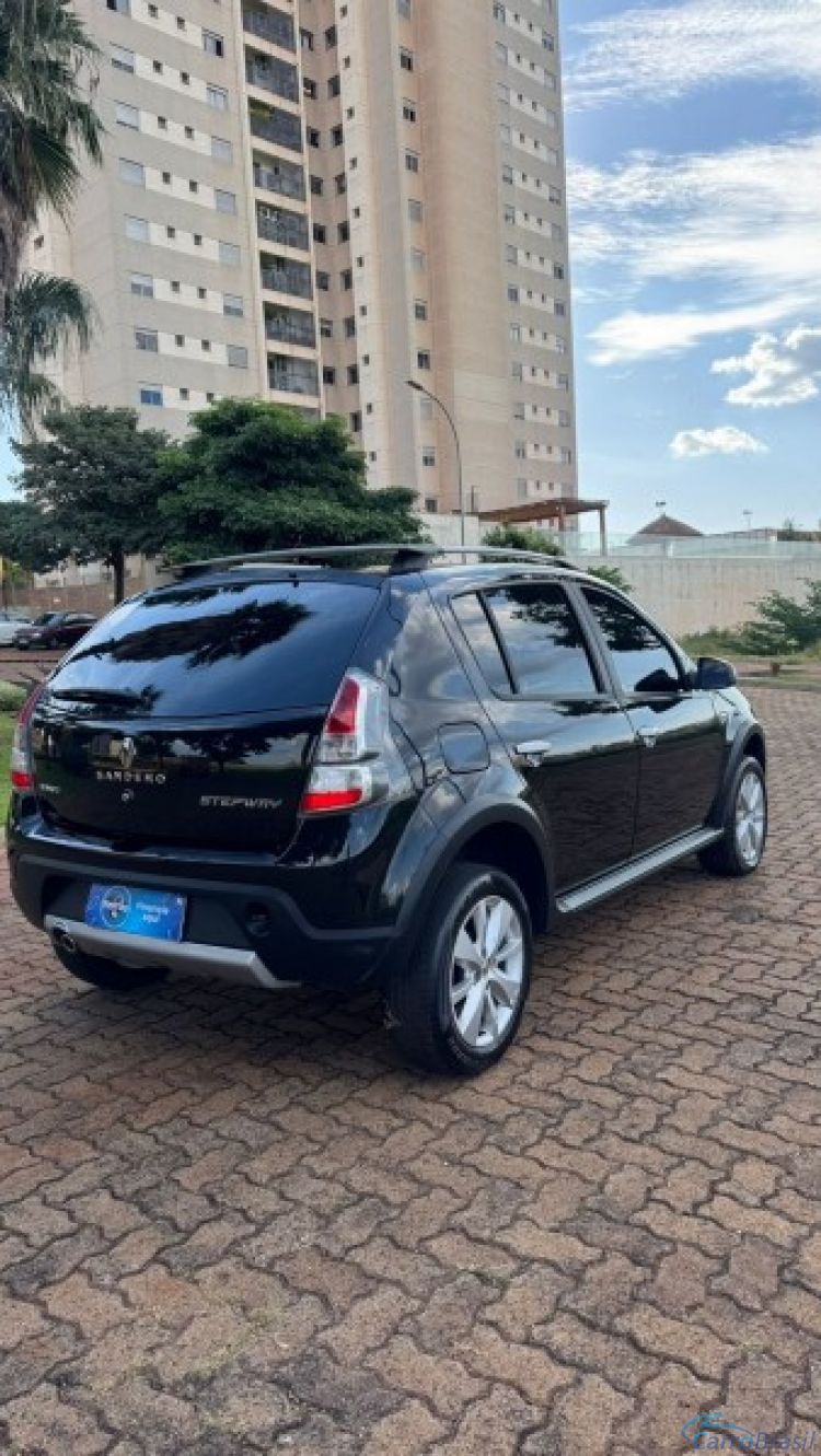 Veicar Multimarcas | Sandero 1.6 Stepway 12/12 - foto 3