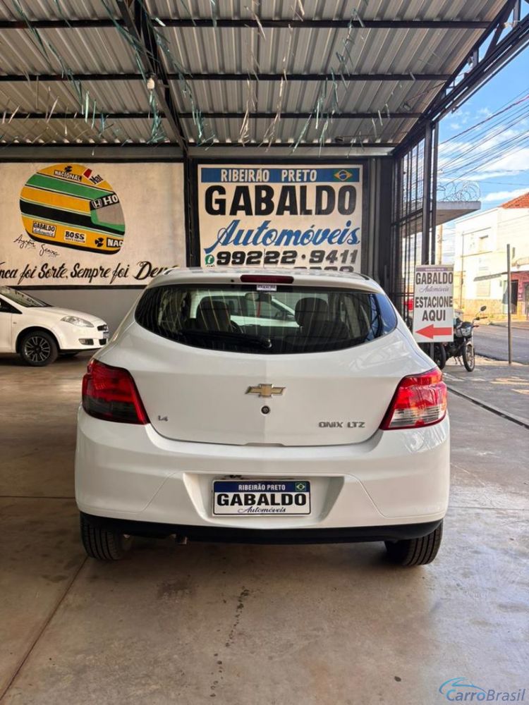 Gabaldo Veículos | Onix 1.4 MT LTZ 4P. 14/14 - foto 6