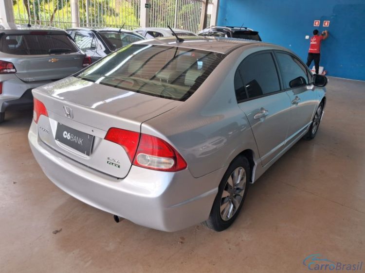 Lud-Car Veículos | Civic 1.7 LXL AUTOMÁTICO 10/10 - foto 6