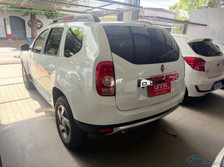 Unna Veículos | Duster 2.0 Dakar 4P. 15/15 - foto 2