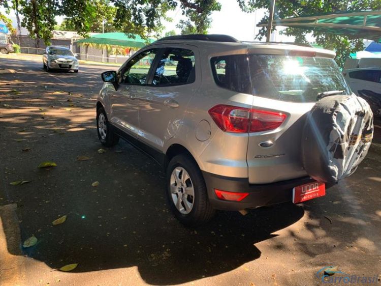 Unna Veículos | EcoSport SE 2.0 Aut. 4P. 15/15 - foto 2