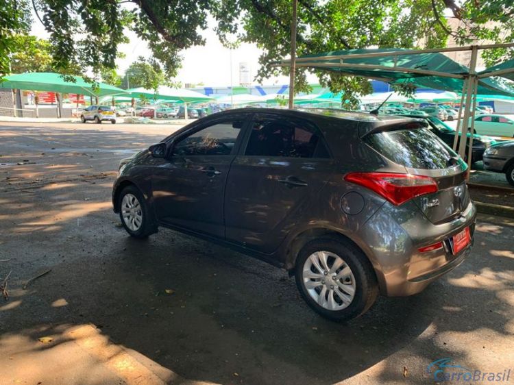 Unna Veículos | HB 20 1.6 Aut. 4P. 17/17 - foto 2